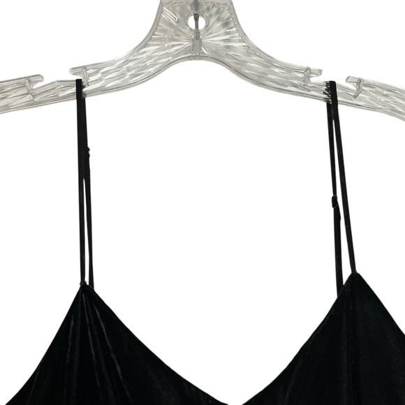 J Crew Cropped Velvet Jumpsuit Pockets Spaghetti Straps Holiday Size 0 (3026) - Picture 6 of 13